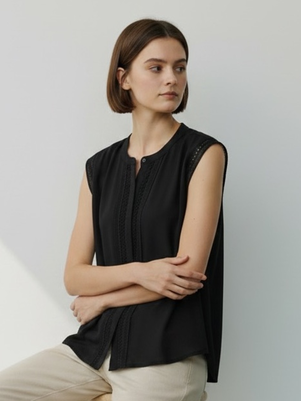 Anthropologie Eri + Ali Black Crochet Front Cap Sleeve Button-Up Top, L